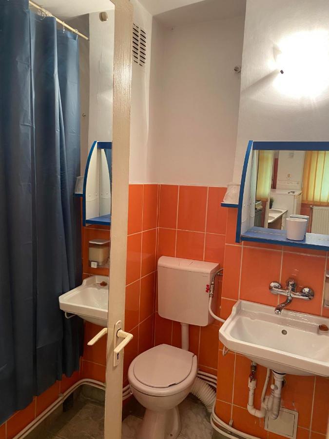 Best Home Хунедоара Экстерьер фото